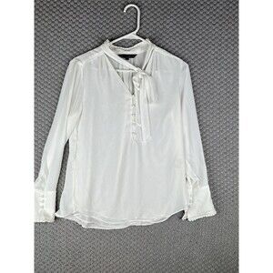 White House Black Market top size 0 xs